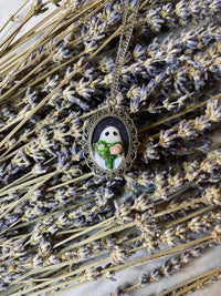 Bouquet Ghost 3 Necklace - Creep Cult