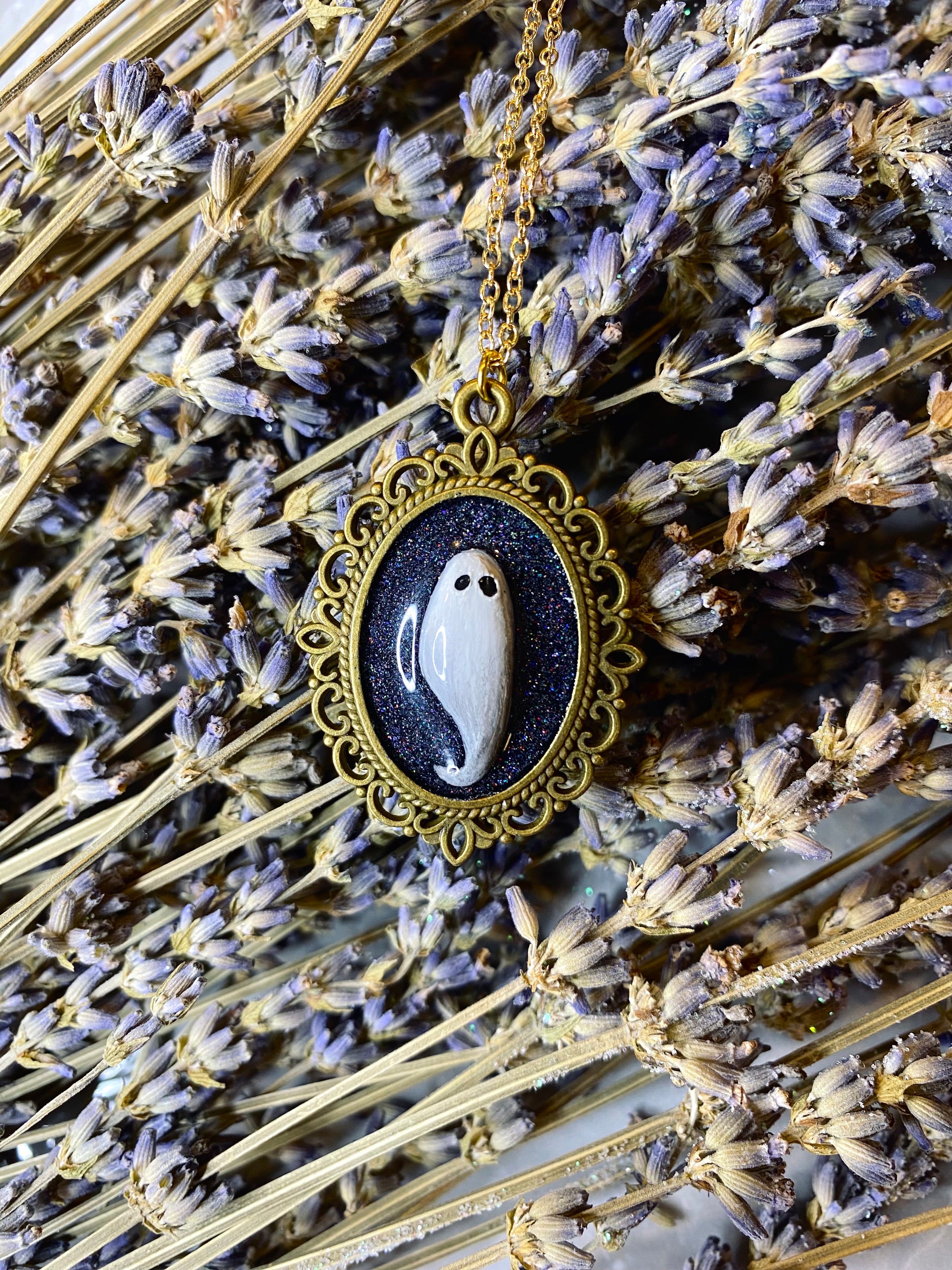 Wispy Ghost Necklace - Creep Cult