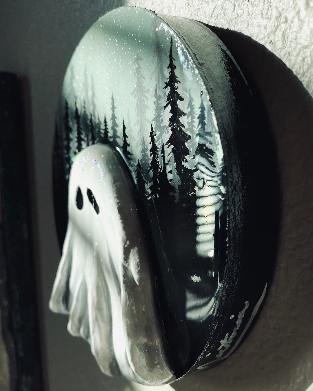 Mini Misty Woods Ghost Sculpture - Creep Cult