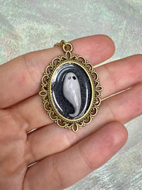 Wispy Ghost Necklace - Creep Cult