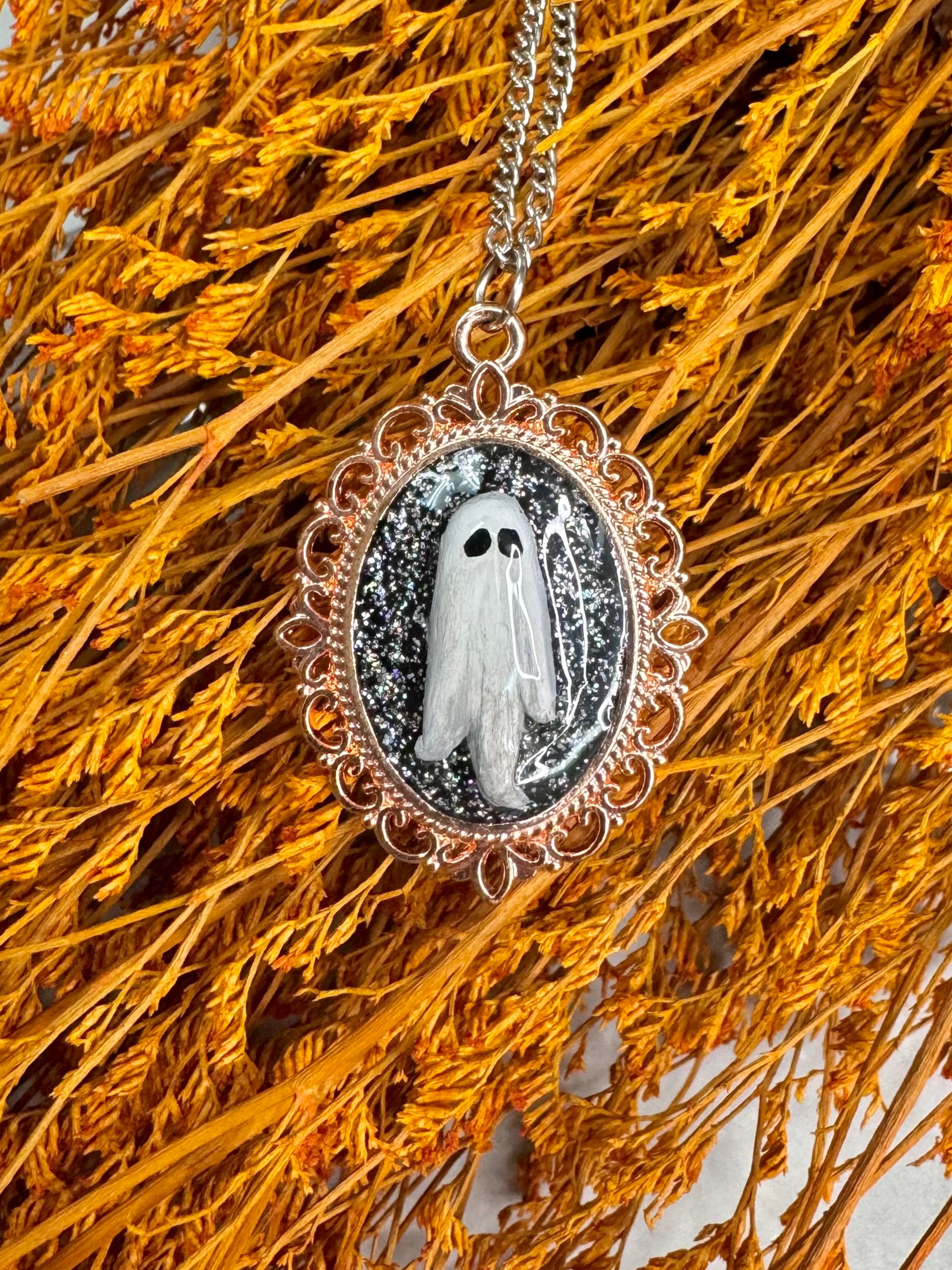 Floating Ghost Necklace - Creep Cult