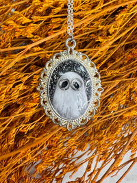 Glasses Ghostie Necklace - Creep Cult