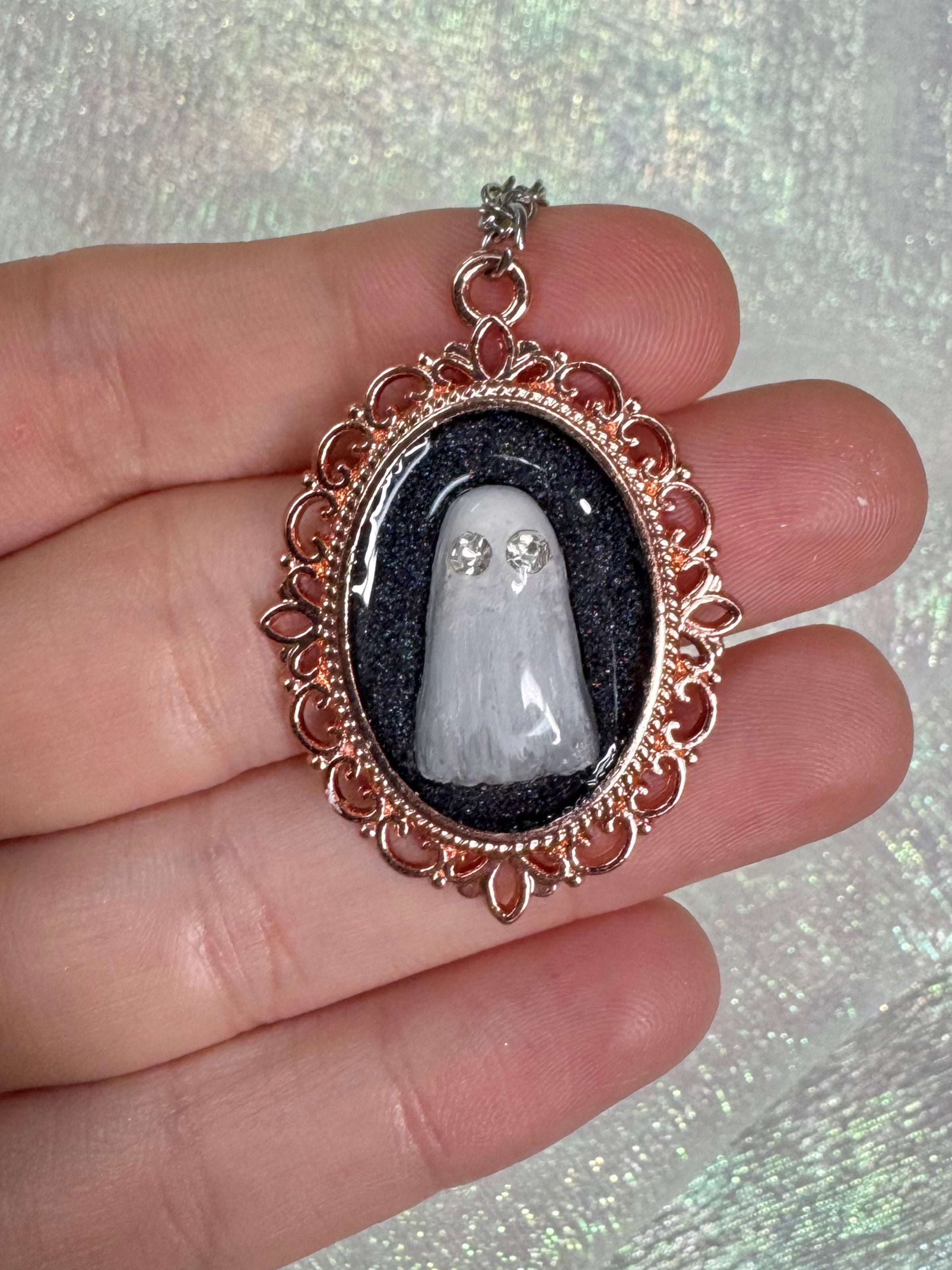 Rhinestone Eyes Ghost Necklace - Creep Cult