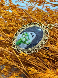Bouquet Ghost 2 Necklace - Creep Cult