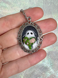 Bouquet Ghost 3 Necklace - Creep Cult