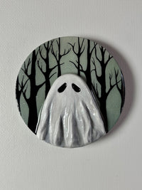 Mini Twilight Woods Ghost Sculpture - Creep Cult