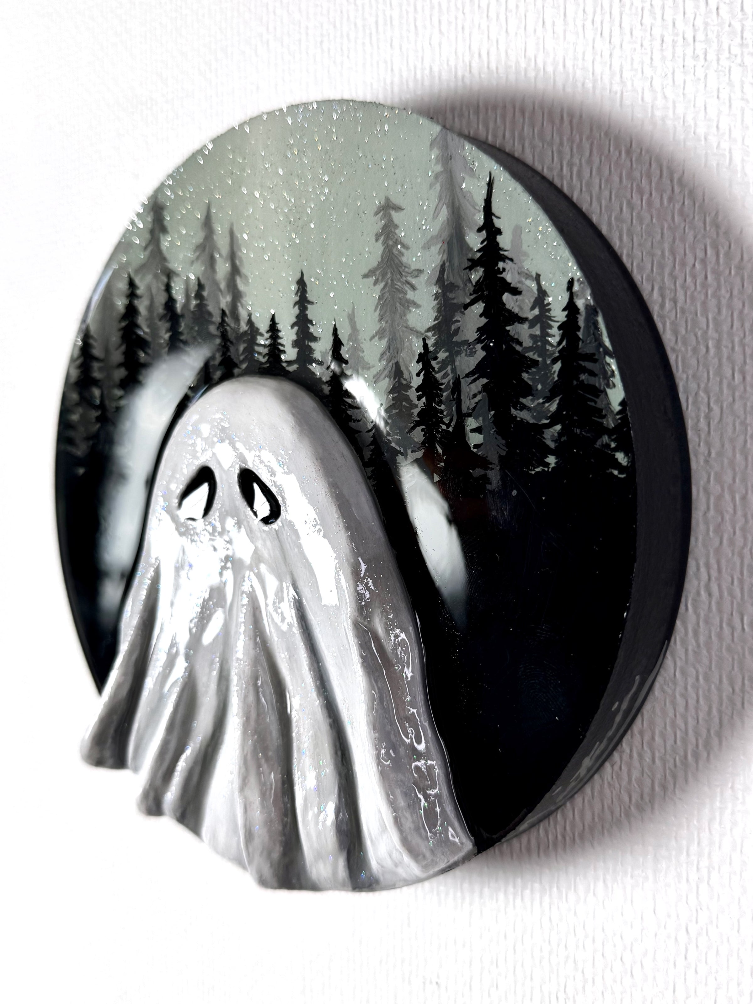 Mini Misty Woods Ghost Sculpture - Creep Cult