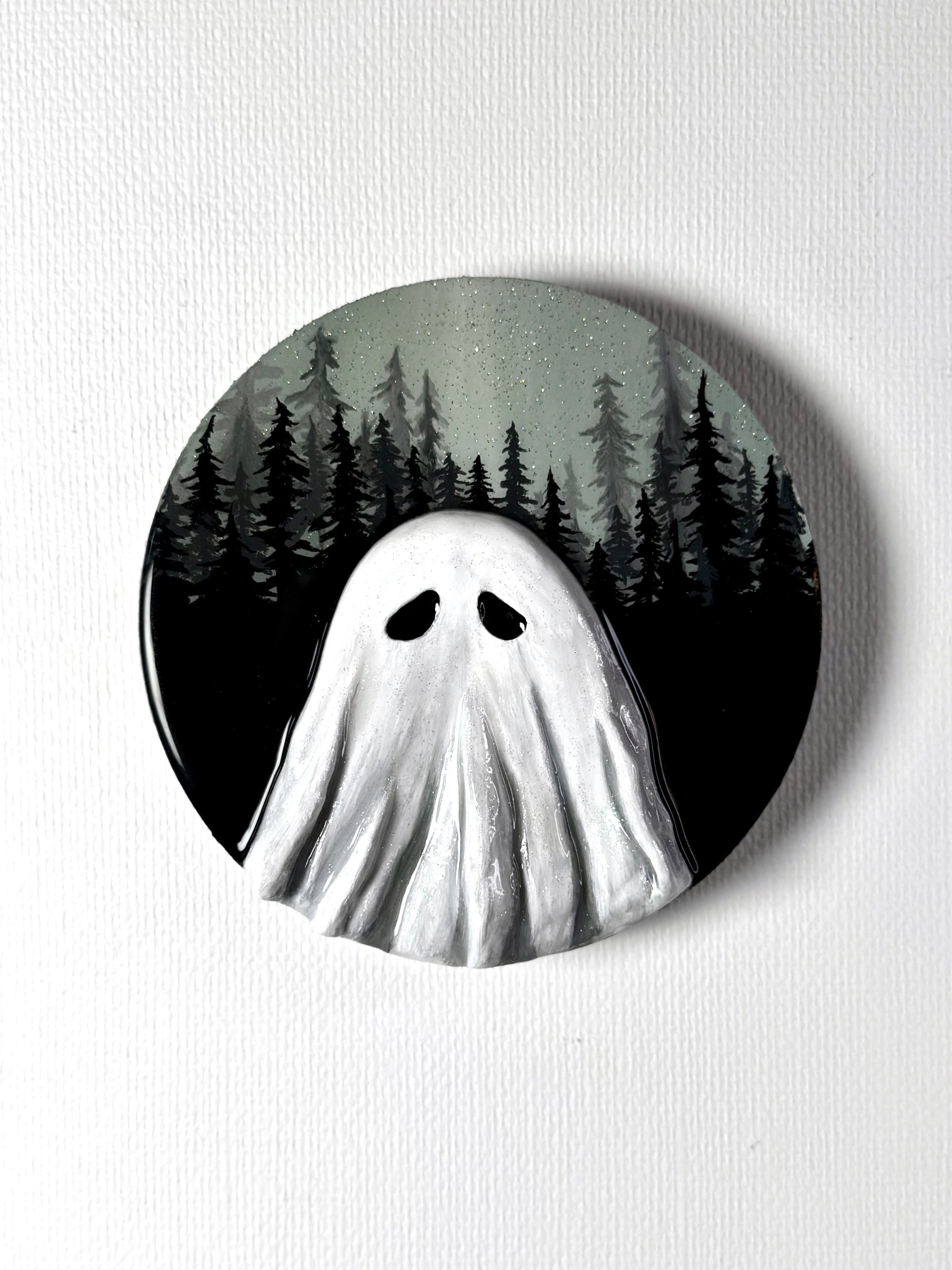 Mini Misty Woods Ghost Sculpture - Creep Cult